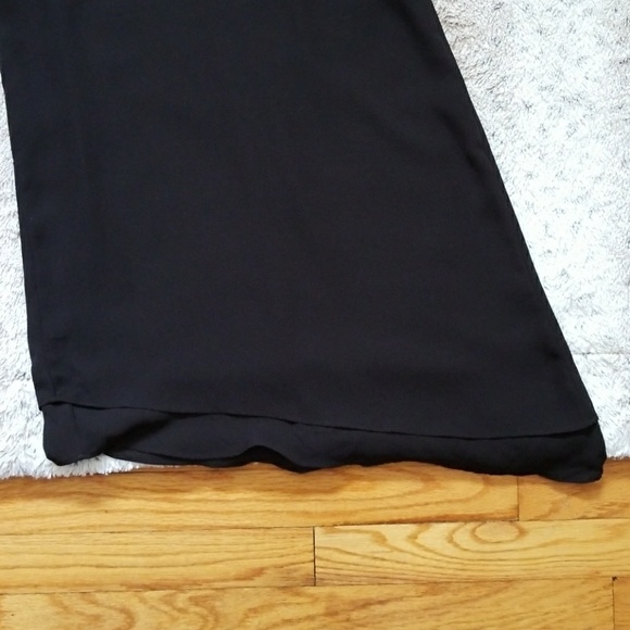 5/$25 H&M LBD Beaded Neckline Size 4 - Picture 2 of 7